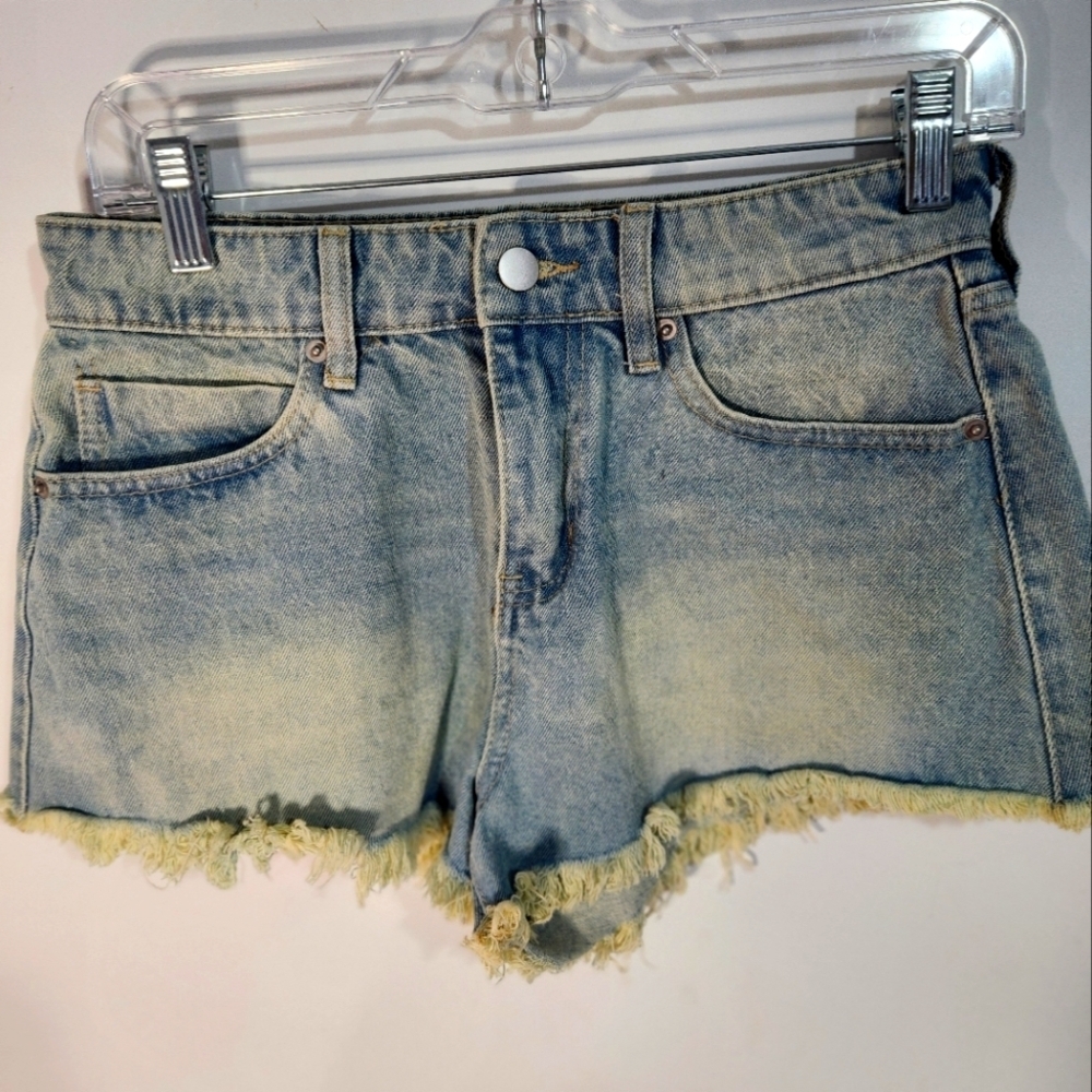 NWT, Fashion Nova Juniors Jean Shorts, Size 5